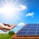 太陽光発電の設置費用はいくら？具体的な内訳や安く抑える方法について解説！